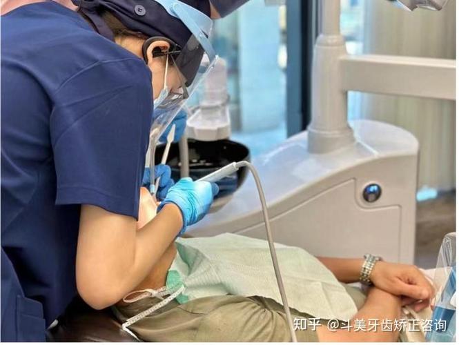 西安牙齿矫正医生_西安正畸最厉害三个医生_西安正畸医生
