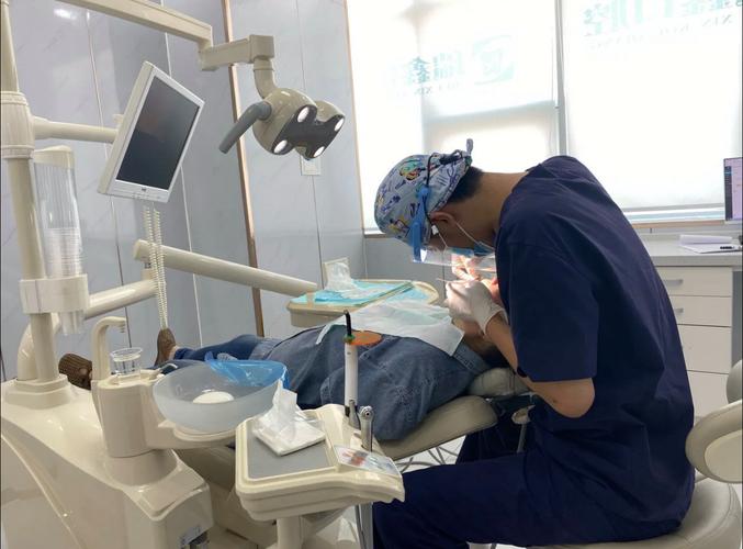 武汉口腔医院洗牙费用_武汉口腔医院洗牙_武汉大学口腔医院洗牙多少钱