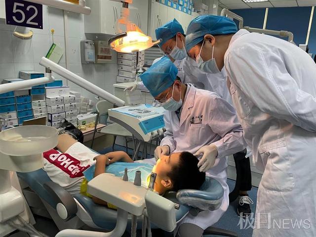 7岁小孩牙齿矫正大概要花费多少钱_牙齿矫正花费小孩钱要赔偿吗_孩子牙齿矫正算不算医疗费用