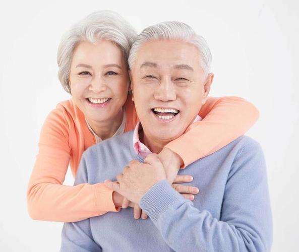 60多岁老人种牙到底要花多少钱？2026最新费用明细